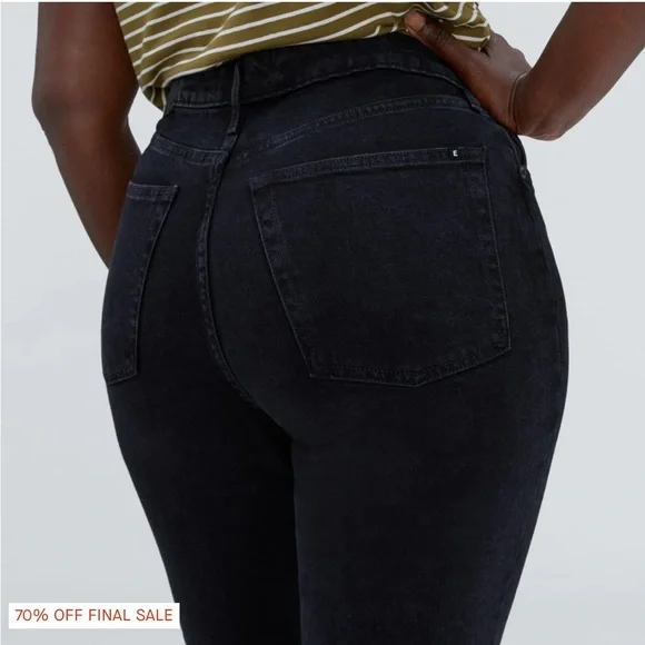 Everlane Curvy Cheeky Jean - Picture 4 of 8